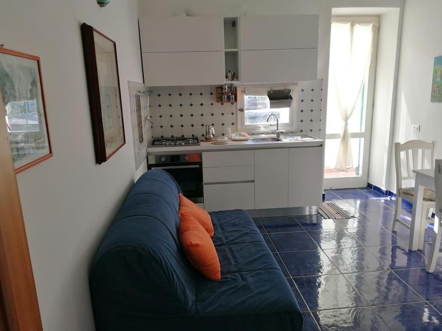 Grazioso Appartamento A Ischia Zona Pilastri Esterno foto